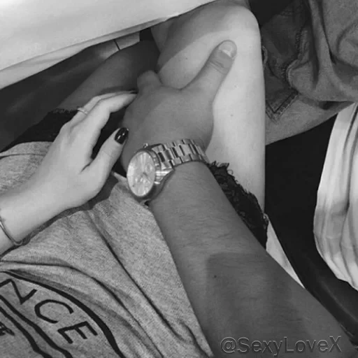 | @sexylovex |  2🔞