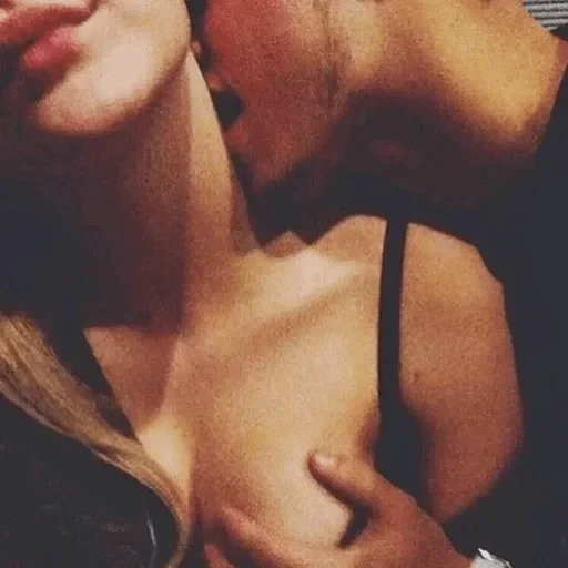 Sexxyy Couples @xxx_stkr @MereChannels