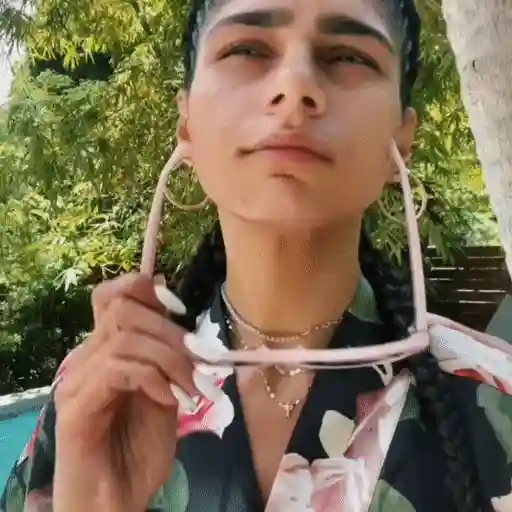 🧏🏻‍♀️ᴍɪᴀ ᴋʜᴀʟɪꜰᴀ💞 𝗠𝗼𝘃