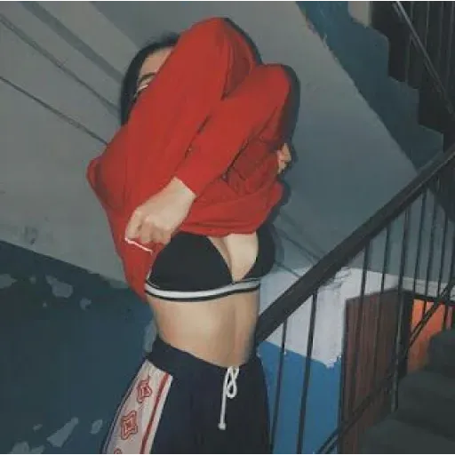 Chica NSFW 🚫