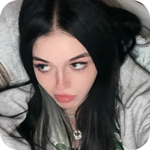 Lady @Nevadz 69 Loves Porn.